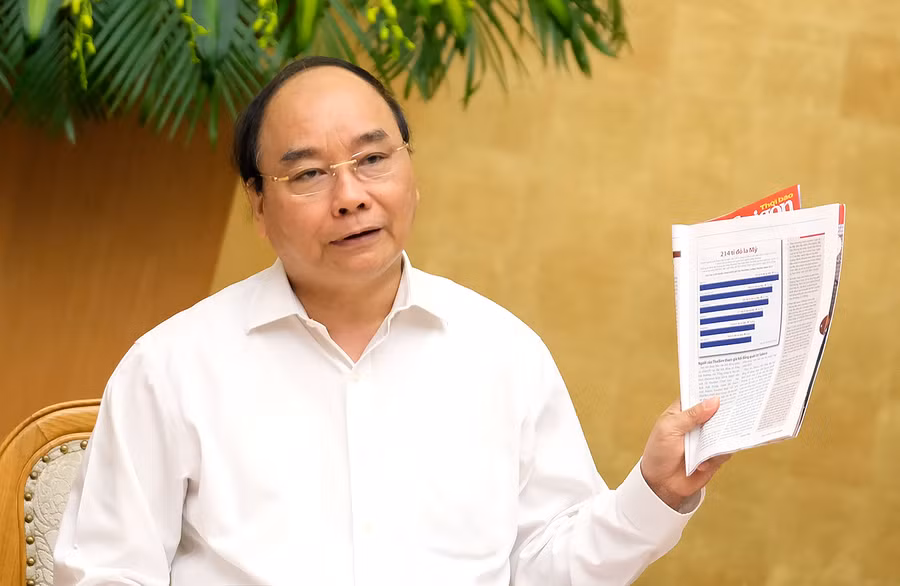 Thủ tướng Nguyễn Xuân Phúc phát biểu tại phiên họp. Ảnh: VGP