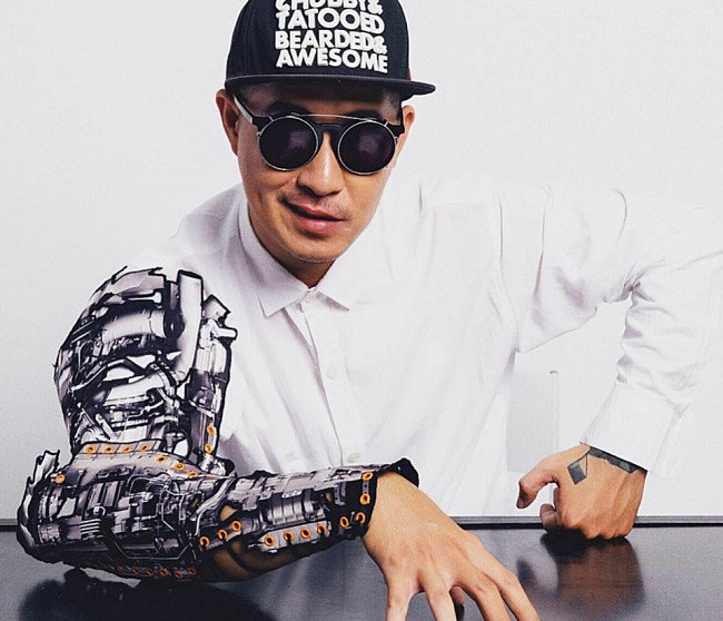 Nhà thiết kế Võ Công Khanh