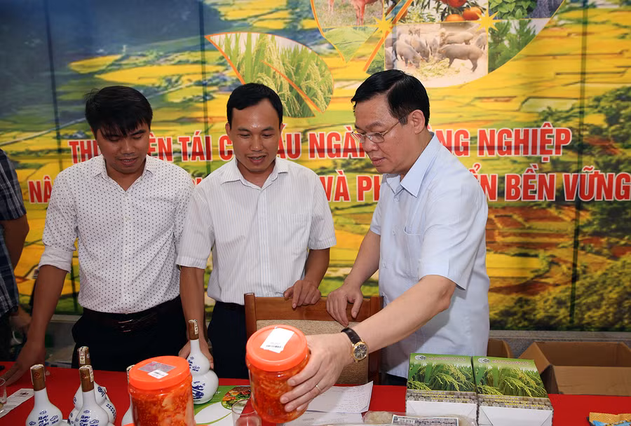 Cả nước đã có hơn 5000 sản phẩm đăng ký tiêu chuẩn OCOP. Ảnh VGP