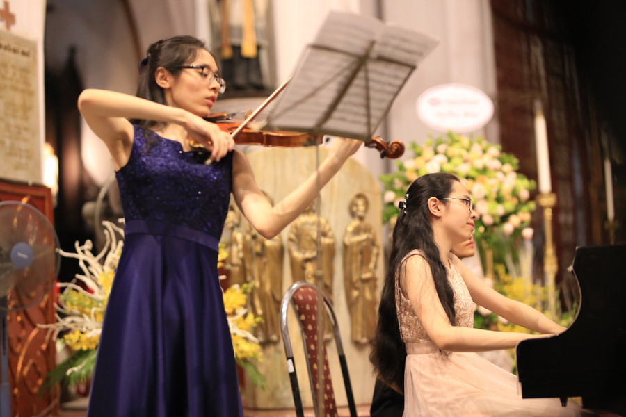 Sự kết hợp hoàn hảo giữa Violin và Piano