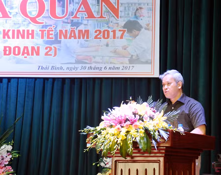 Tổng cục trưởng Tổng cục Thống kê Nguyễn Bích Lâm phát biểu tại lễ ra quân. Ảnh VGP 