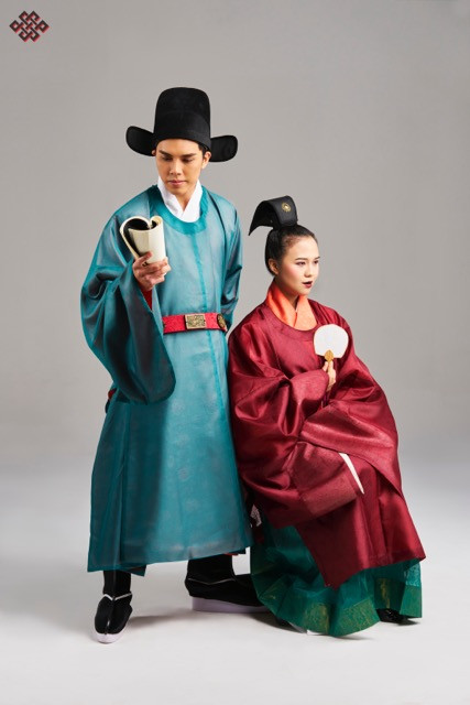 Người phụ nữ Răng đen và Trang phục của Quan nam – Quan nữ thời Lê Sơ.
