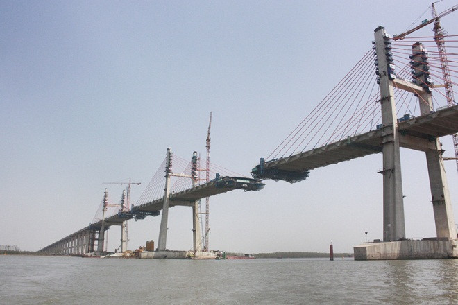 Cầu Bạch Đằng sẽ hợp long vào ngày 30/4/2018