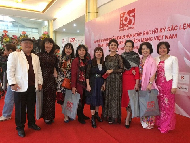 Các thế hệ nghệ sỹ gặp mặt kỷ niệm 65 năm nền điện ảnh Việt Nam