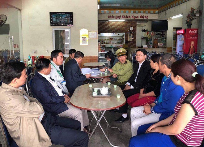 Đoàn kiểm tra liên ngành tiến hành kiểm tra tại nhà hàng Dũng Hiền để làm rõ sự việc