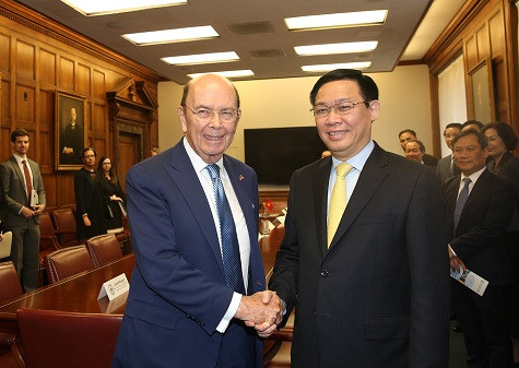 Phó Thủ tướng và Bộ trưởng Thương mại Hoa Kỳ Wilbur Ross - Ảnh: VGP