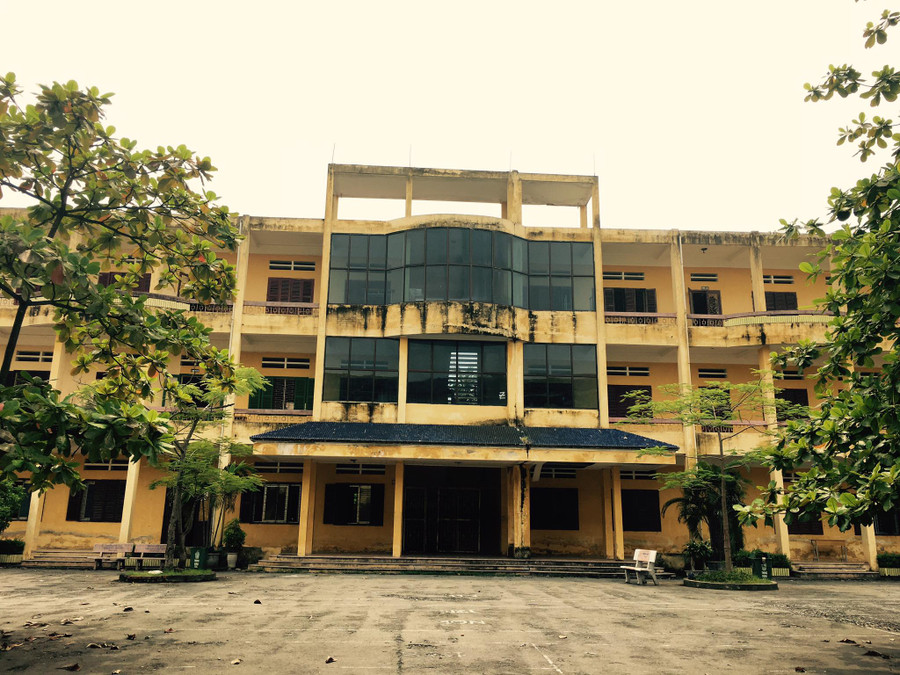 Hình ảnh trường THPT Trần Phú vẫn in đậm trong tâm trí thầy trò đã học dưới mái trường này Hình ảnh trường THPT Trần Phú vẫn in đậm trong tâm trí thầy trò đã học dưới mái trường này