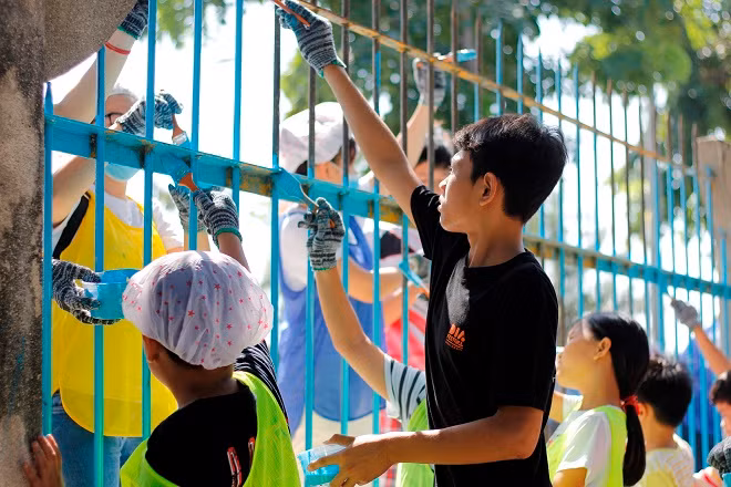 Hoạt động chính của chương trình mang lại vẻ đẹp cho Làng chào đón Giáng sinh và năm mới 2018.