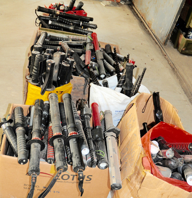 Công cụ hỗ trợ mua bán trái phép (ảnh minh họa)