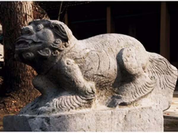 Tượng sư tử đá của Việt Nam. (Nguồn: Cục Mỹ thuật Nhiếp ảnh và Triển lãm) Tượng sư tử đá của Việt Nam. (Nguồn: Cục Mỹ thuật Nhiếp ảnh và Triển lãm)