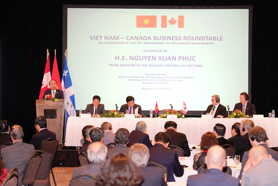 Tọa đàm Doanh nghiệp Việt Nam-Canada. Ảnh: VGP