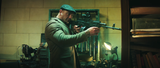 ...cùng những pha hành động cực chất của dàn diễn viên ngôi sao.