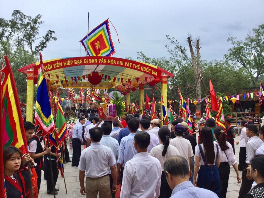 Lễ hội mùa Thu Côn Sơn - Kiếp Bạc đã được tổ chức tại Di tích Kiếp Bạc (thị xã Chí Linh, tỉnh Hải Dương)