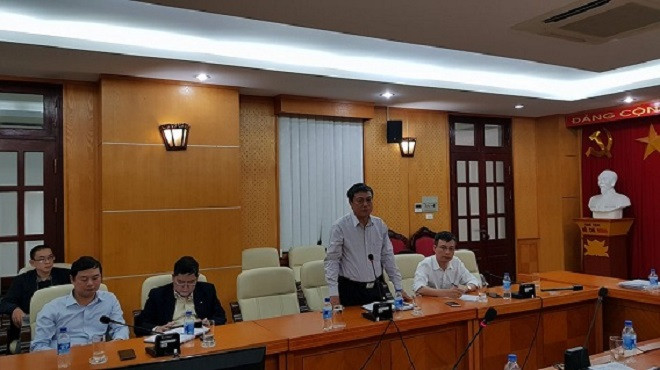 Thứ trưởng Bộ TTTT Phạm Hồng Hải (đứng) tại buổi công bố. Thứ trưởng Bộ TTTT Phạm Hồng Hải (đứng) tại buổi công bố.