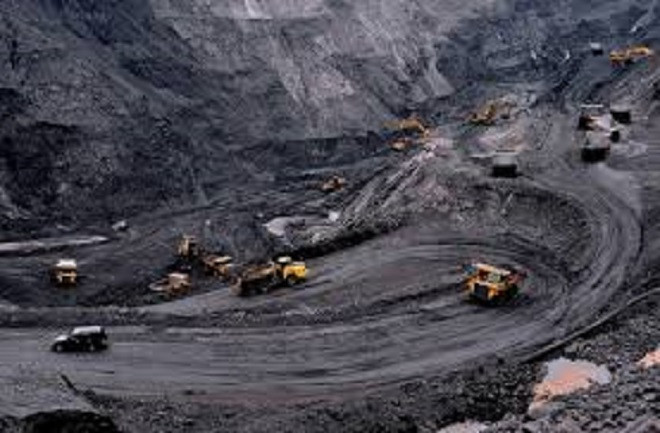 Khai trường khai thác than của TKV