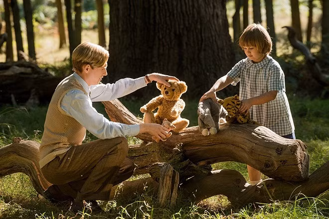 Bộ phim“ Goodbye Christopher Robin" khắc hoạ tình cha
con.