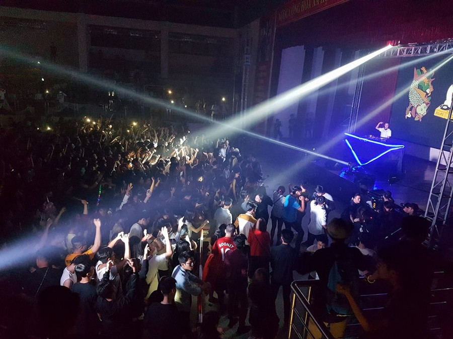 Giới trẻ Hải Phòng đã có những bữa tiệc Halloween hoành tráng (ảnh Internet) Giới trẻ Hải Phòng đã có những bữa tiệc Halloween hoành tráng (ảnh Internet)