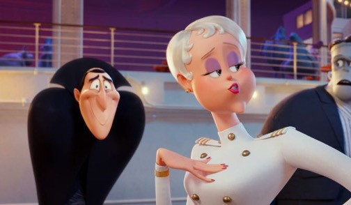 Dracula bị “ tiếng sét ái tình” với nữ thuyền trưởng Ericka