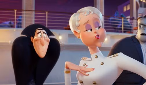 Dracula bị “ tiếng sét ái tình” với nữ thuyền trưởng Ericka Dracula bị “ tiếng sét ái tình” với nữ thuyền trưởng Ericka