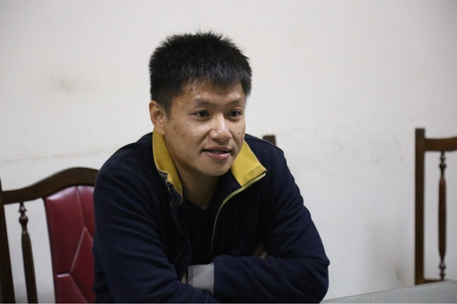 Đối tượng Bùi Huy Thắng tại cơ quan công an.