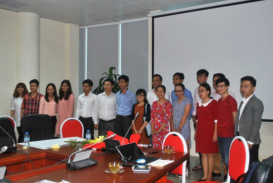 Các đại biểu tham dự hội thảo “Internet Kết nối vạn vật Internet of Things (IoT)”