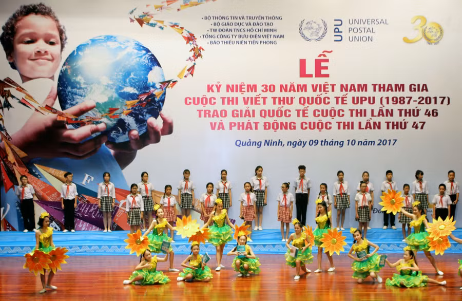 Lễ kỷ niệm 30 năm ngày Việt Nam tham gia cuộc thi Viết thư Quốc tế UPU (1987-2017).