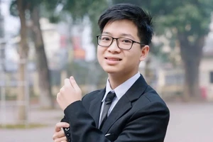 Nguyễn Duy Phong - học sinh lớp 12A5 Trường THPT Chương Mỹ A (Hà Nội).