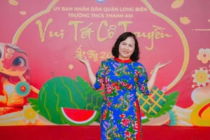 Cô Dương Thị Tám Hiệu trưởng Trường THCS Thanh Am (quận Long Biên, Hà Nội). Ảnh NVCC