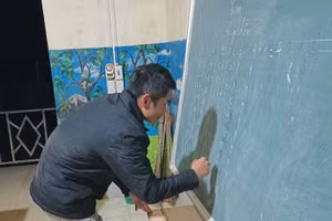 Học viên tham gia lớp xoá mù chữ ở xã Dào San, tỉnh Lai Châu. Ảnh NTCC.