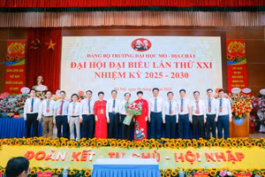 Ban Chấp hành Đảng bộ Trường lần thứ XXI, nhiệm kỳ 2025-2030 của Trường ĐH Mỏ - Địa chất.