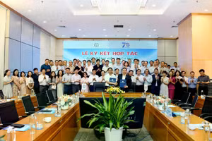 Quang cảnh Lễ ký kết thỏa thuận hợp tác.