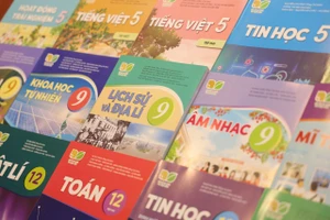 Bộ SGK Kết nối tri thức với cuộc sống của NXBGDVN được lựa chọn để sử dụng thống nhất từ năm học 2026-2027.