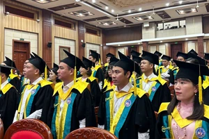 Quang cảnh buổi lễ.