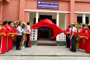 Khai trương Trung tâm Chuyển đổi số trong kỹ thuật xây dựng. Ảnh LA.