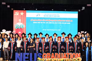 Lễ trao bằng tốt nghiệp.