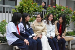 Cô Phạm Phương Thảo, giáo viên Vật lý và Khoa học tự nhiên, Trường THCS Thạch Bàn: "Nếu được chọn lại tôi vẫn chọn nghề giáo".