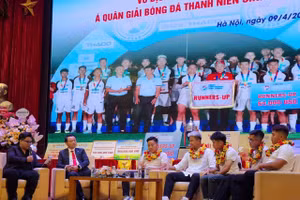 Trường Đại học Thủy Lợi giành ngôi Á quân quốc tế.