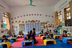 Cô Dừ Thị Vánh, giáo viên Trường mầm non Hoa Đào, Xã Lóng Phiêng.