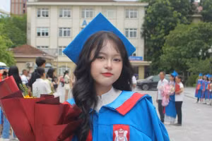 Chử Hồng Ngọc, sinh năm 2001, tốt nghiệp ngành Dinh dưỡng, Trường ĐH Y Hà Nội. Ảnh NVCC.