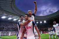 tottenham-3.jpg