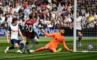 tottenham-6.jpg