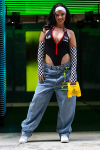 ivana-knoll-croatian-dj-poses-991864979.png