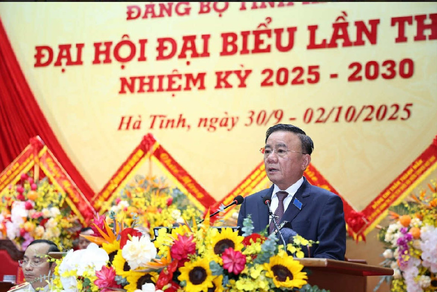 Ông Trần Cẩm Tú, Ủy viên Bộ Chính trị, Thường trực Ban Bí thư phát biểu tại Đại hội. 7457cdbc-e6e4-424b-b617-52d87271be03.jpg