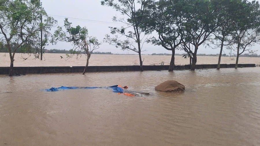 តំបន់ជញ្ជាំងសាលាបឋមសិក្សា តុងចូវ, z7070150380839-8766aa3cc983bd36afc77b2801697e11.jpg