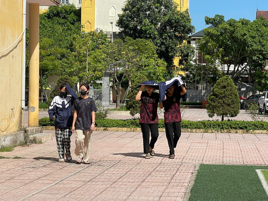 Thời tiết trong những ngày diễn ra Kỳ thi tuyển sinh lớp 10 THPT tại Hà Tĩnh được dự báo khá oi bức. z6664388894458-35887fd23e41f26dc62d244085a7ddcc.jpg