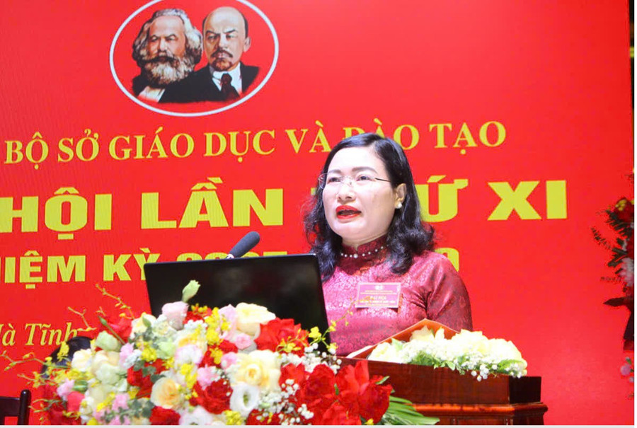 Bà Nguyễn Thị Nguyệt - Giám đốc Sở GD&ĐT Hà Tĩnh. z6789719921657-c52434938206908ec90020fc48930670.jpg