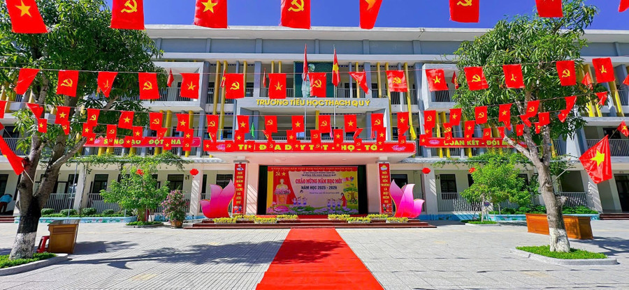 Trường Tiểu học Thạch Quý (phường Thành Sen) rực rỡ cờ hoa chào năm học mới. img-8772.jpg