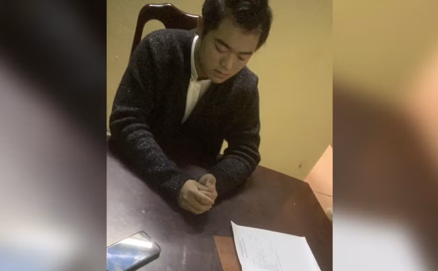 Lê Ngọc Quốc Anh tại cơ quan công an.