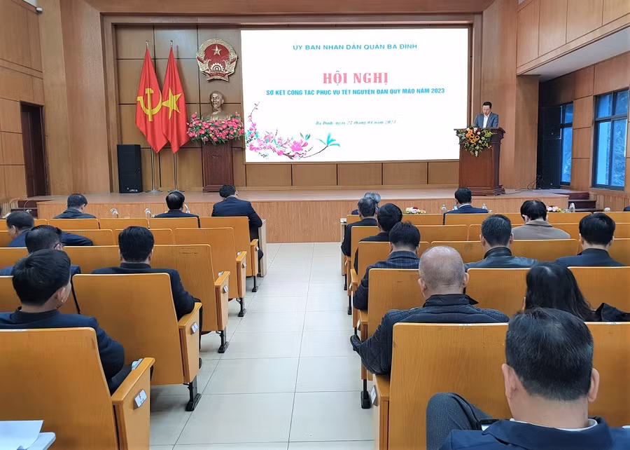 Quang cảnh hội nghị sơ kết.