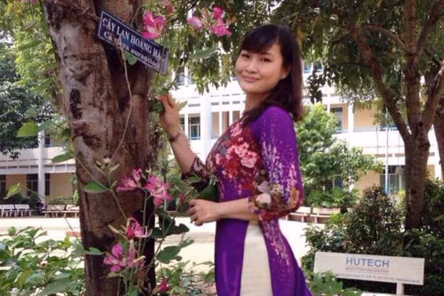 Cô Trần Hạ Quyên (GV Trường THPT Tạ Quang Bửu, TPHCM): "Tôi xem như là một thử thách mới trong nghề mà mình phải vượt qua để góp một phần nhỏ vào công cuộc đưa thành phố thân yêu của mình trở về trạng thái bình thường mới”.